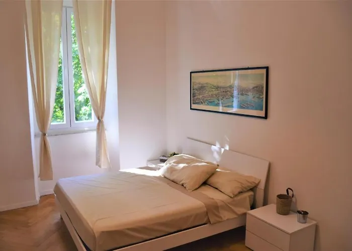 Piace Τεργέστη